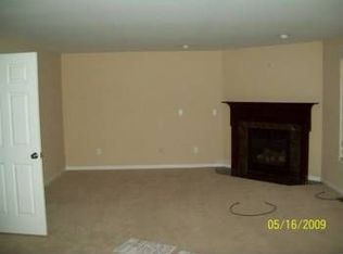 2741 Bedford St, Lapeer, MI