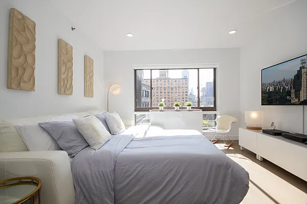 Rented by Torkian Group, LLC | media 7