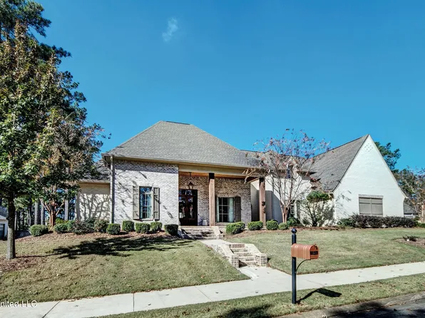 132 Shoreline Dr, Madison, MS 39110