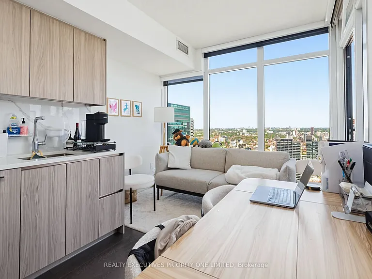 1 Concord Cityplace Way #5515 — Photo 10