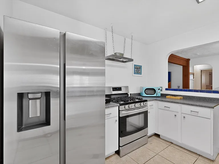 226 Sierra Pl NE — Photo 14