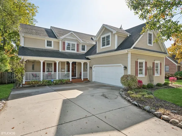 617 Hillside Rd, Glenview, IL 60025