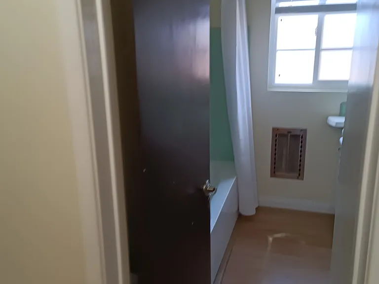 4256 Walnut St #F — Photo 14