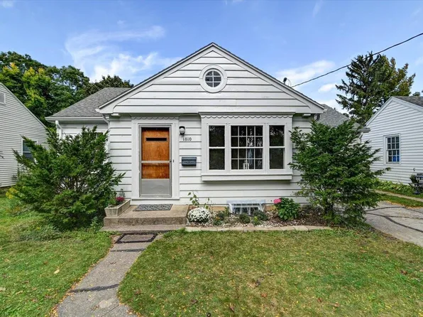 1810 Vahlen St, Madison, WI 53704