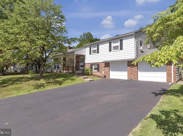 622 Knoll Dr, Lansdale, PA 19446