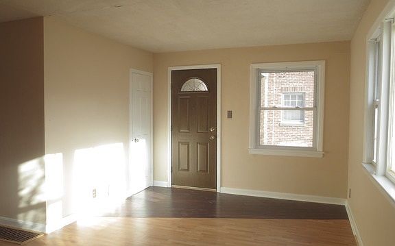 2nd image of 1320 Heidorn Ave.