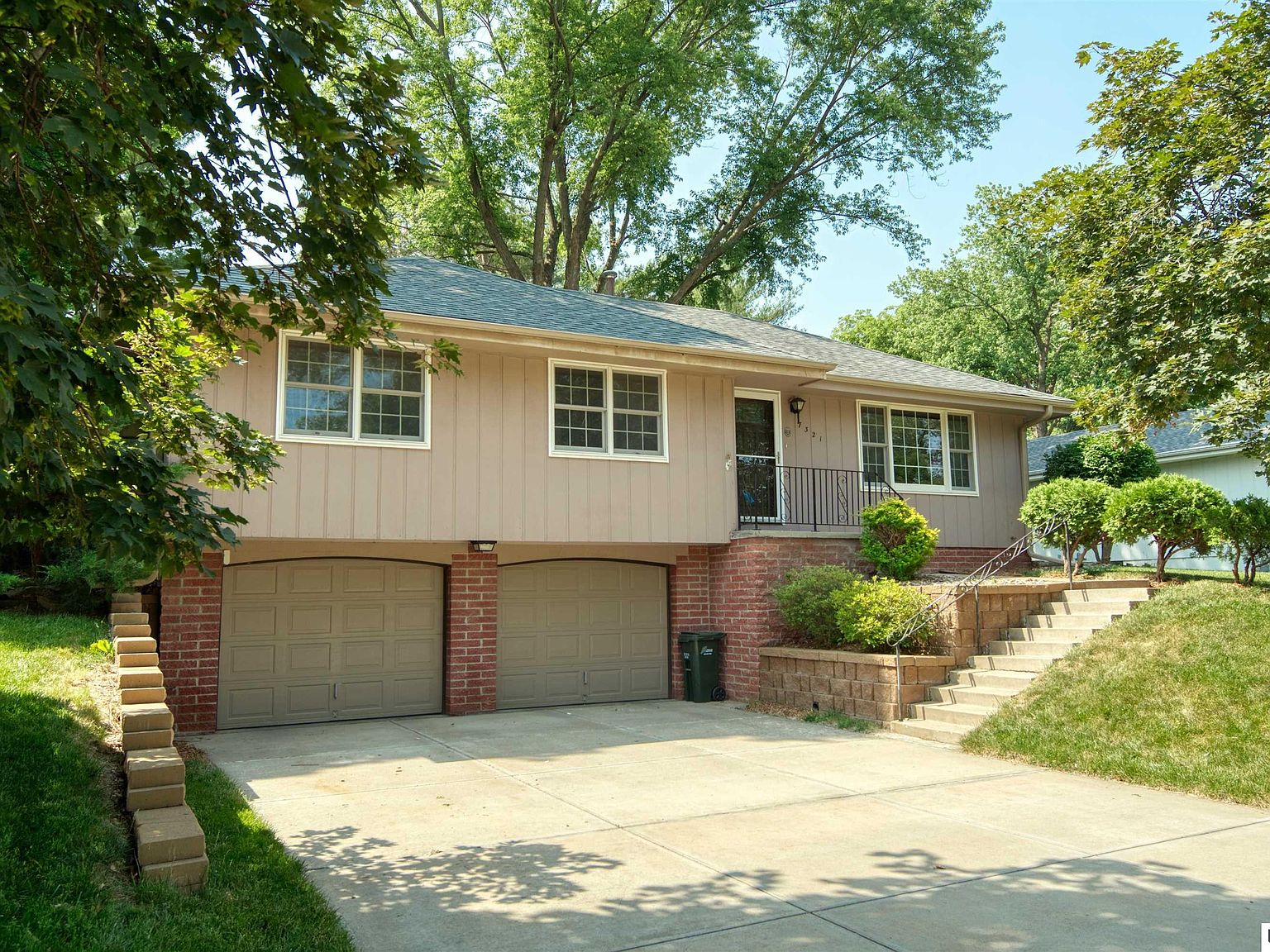 7321 Washington St, Ralston, NE 68127 Zillow