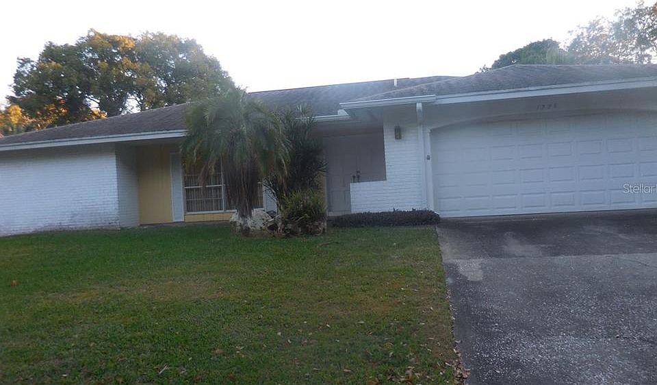 1st image of 1225 Royal Oak Dr