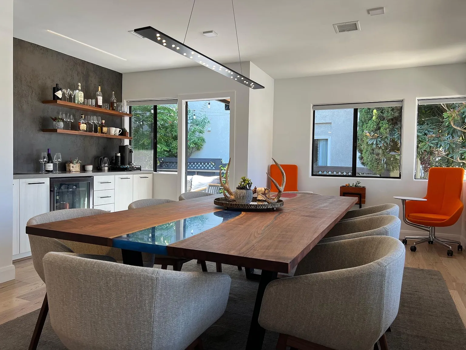 2531 State St — Photo 2