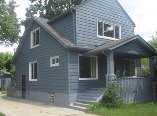 26730 Notre Dame St, Inkster, MI 48141