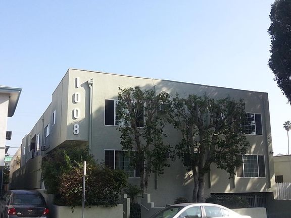 2nd image of 1008 N Stanley Ave APT 8
