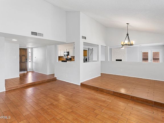 5th image of 4349 E SHEENA Drive