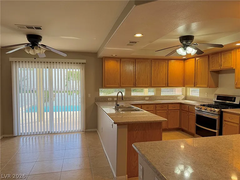 593 Pale Pueblo Ct — Photo 8