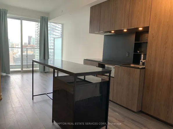 77 Shuter St, Toronto, ON