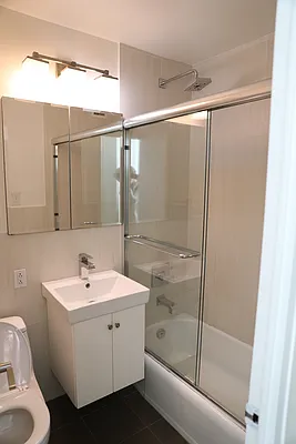 Rented by Olympia House Delaware LP | media 36