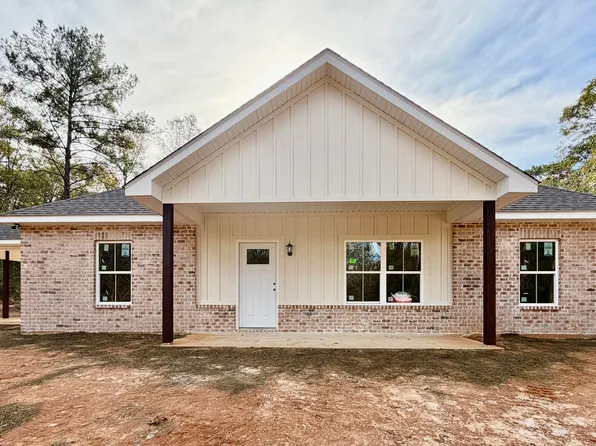 475 White Chapel Rd, Carriere, MS 39426