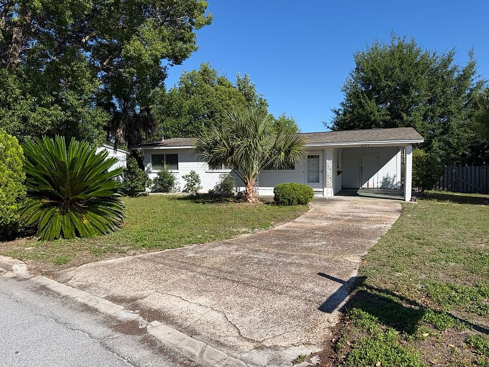1st image of 2224 Edgewood Dr