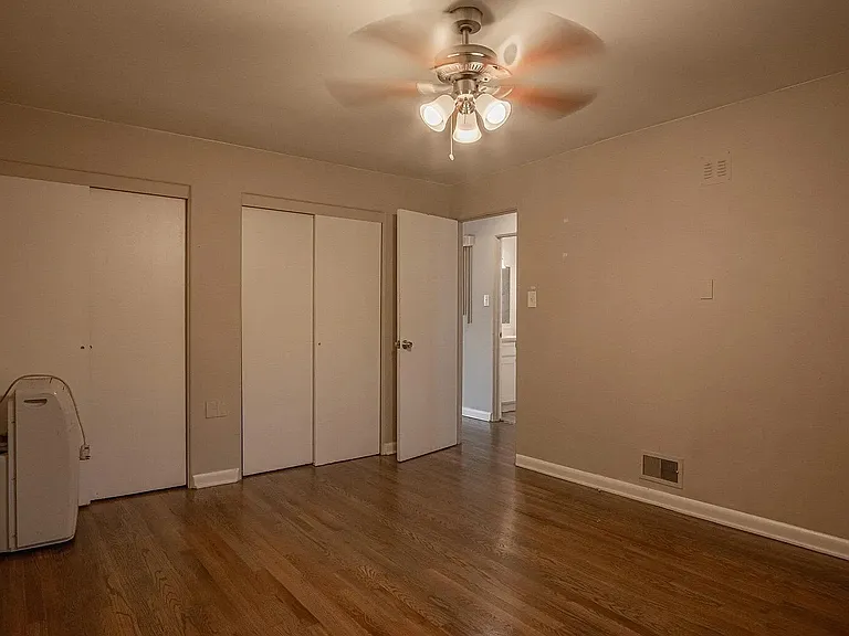 1381 S Grant St — Photo 9
