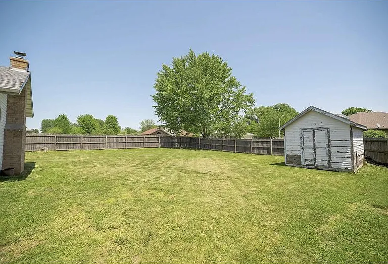404 S Dove Valley Ave — Photo 23