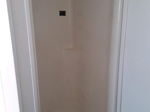 Master bath Stand up shower