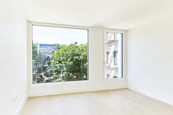 Rented by Compass | media 2