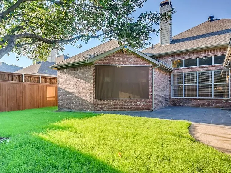 1766 Montura Ln — Photo 6