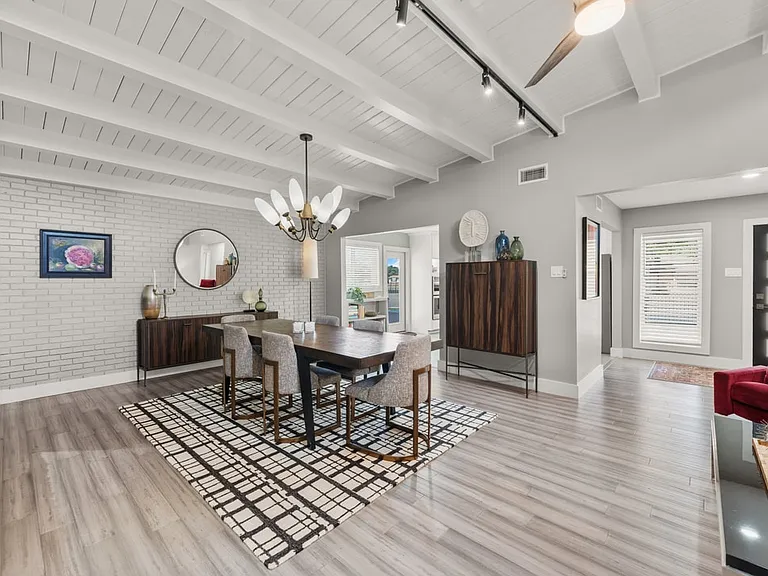 6506 Walnut Hill Ln — Photo 17