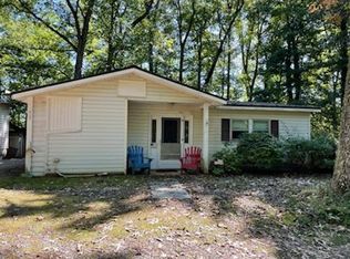 295 Pendergrass Rd, Franklin, NC 28734