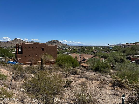 2nd image of 1701 E CALLE SANTA CRUZ Road #19