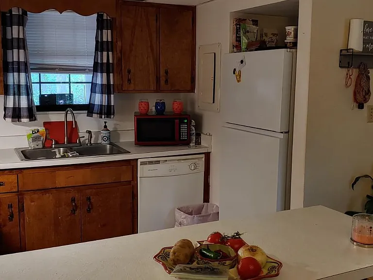 302 Wood Grove Ct #16 — Photo 5