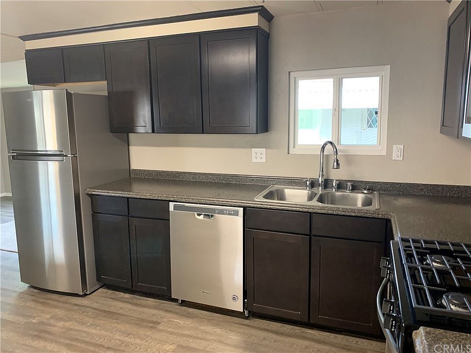 1st image of 5505 S Grove St #102