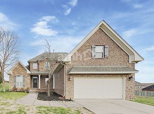 4004 Crestridge Cv, Spring Hill, TN 37174
