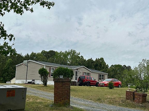 3rd image of 21540 Wetipquin Rd #86