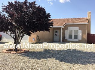 10796 Wakefield St E, Adelanto, CA 92301
