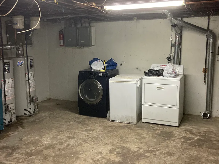 41 Elberon Ave #A — Photo 10