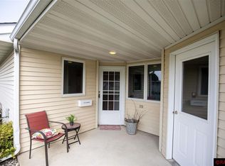 1222 Birchwood Dr, New Ulm, MN 56073