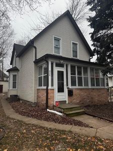 896 6th St E, Saint Paul, MN, 55106