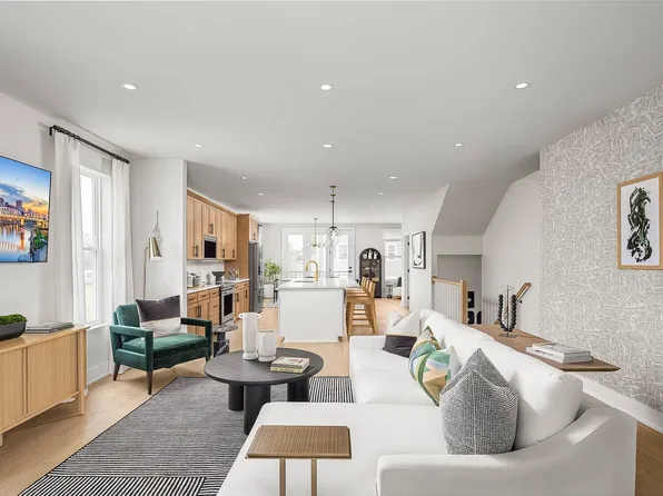 824 42nd Ave N Lot 208, Nashville, TN 37209