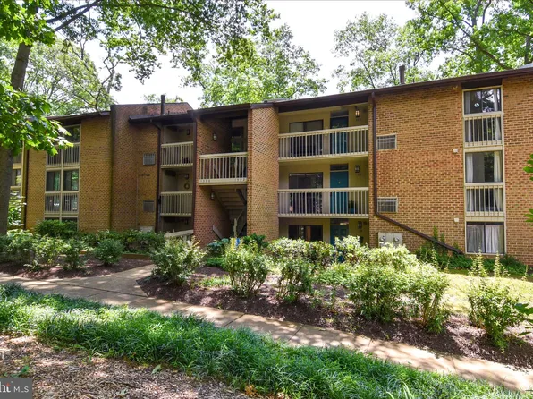 1590 Moorings Dr, Reston, VA 20190