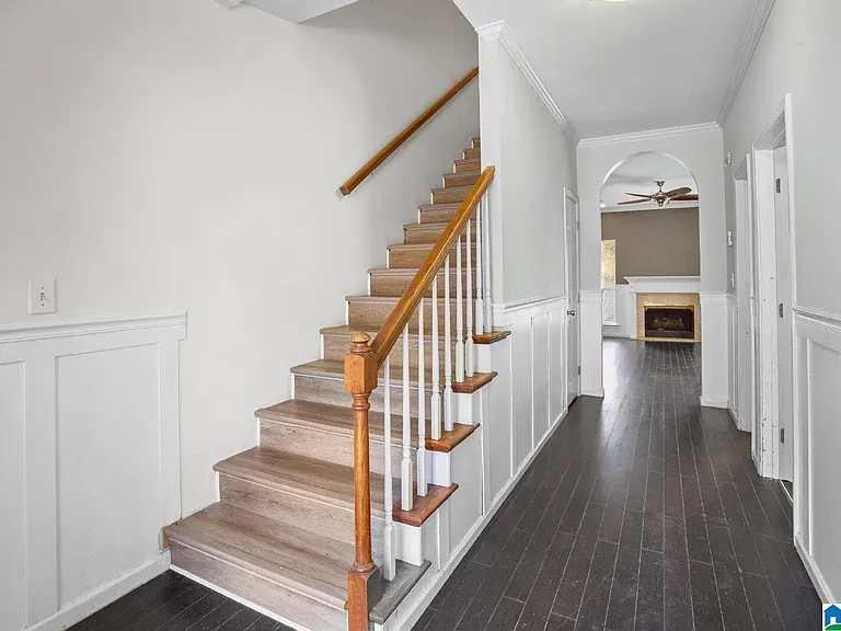 428428 Cambrian Ridge Trl — Photo 9