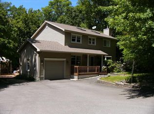2175 Deerfield Way, Scotrun, PA 18355