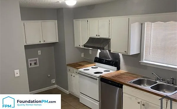 2851 Knightway Rd — Photo 4
