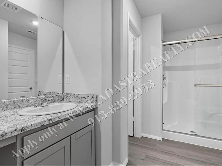 20846 Starside St — Photo 14