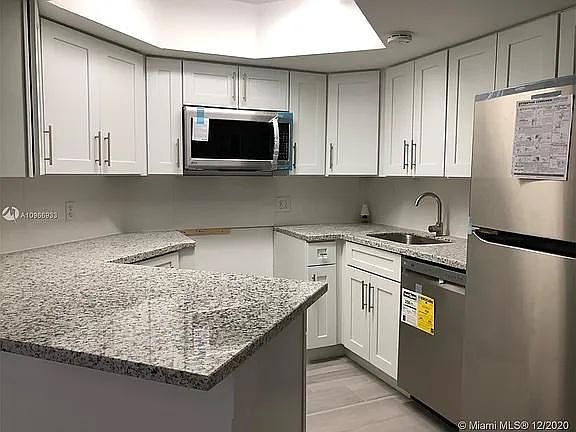 1st image of 8353 Lake Dr APT 203