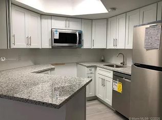8353 Lake Dr APT 203, Doral, FL 33166