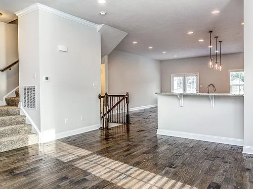 152 Seneca Pl Photo 1