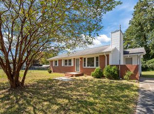 2503 Country Club Rd, Jacksonville, NC 28546