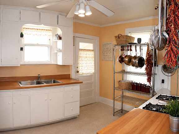 4th image of 312 Dunning St #1