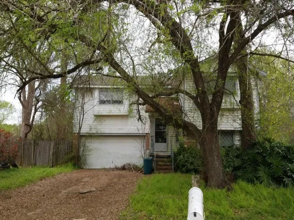 9834 Thistle Trail Dr, Houston, TX 77070