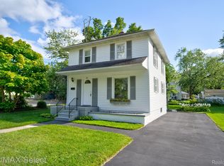 680 Elm St, Mount Morris, MI 48458